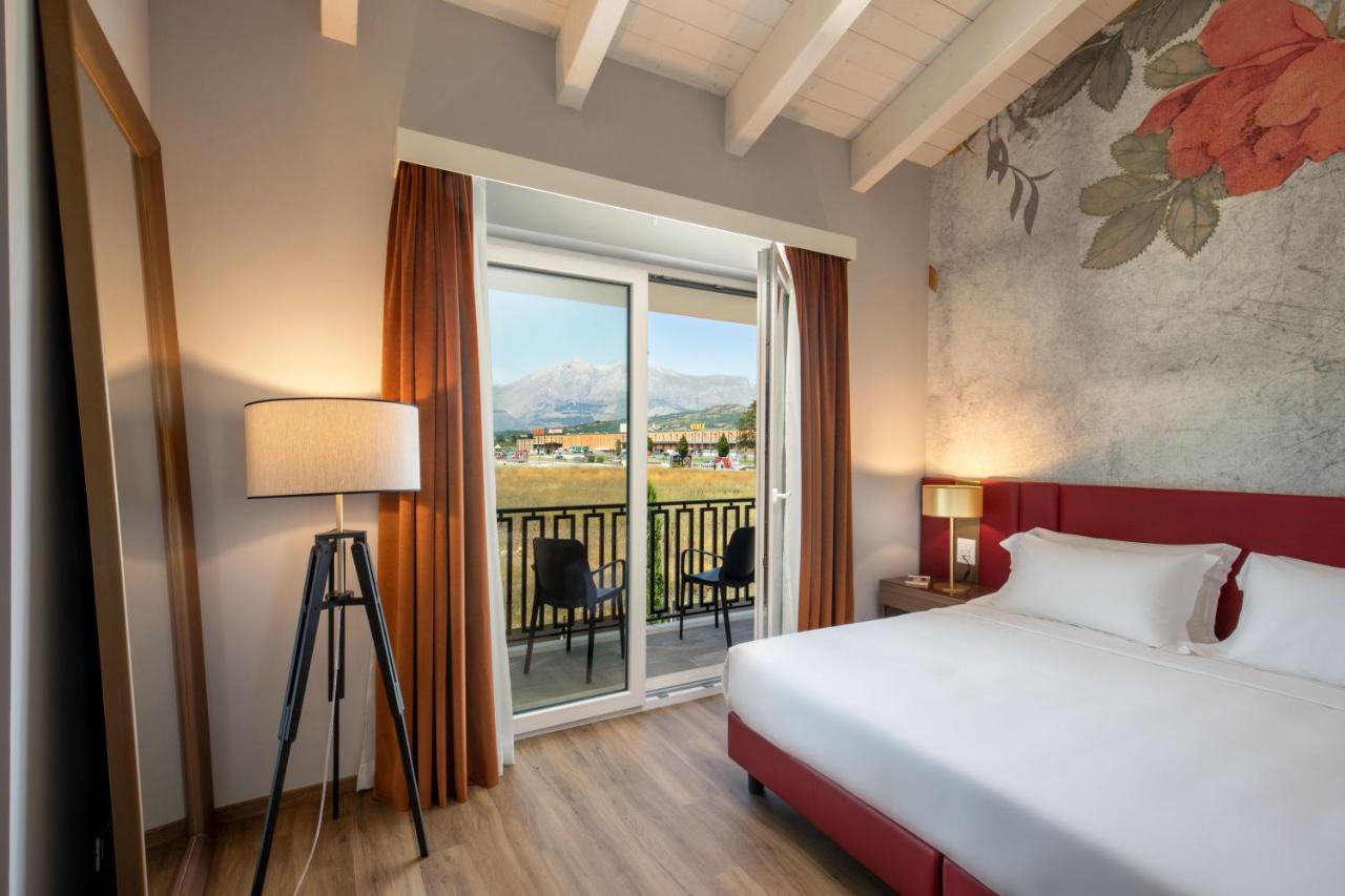 Hotel Della Piana Avezzano Buitenkant foto