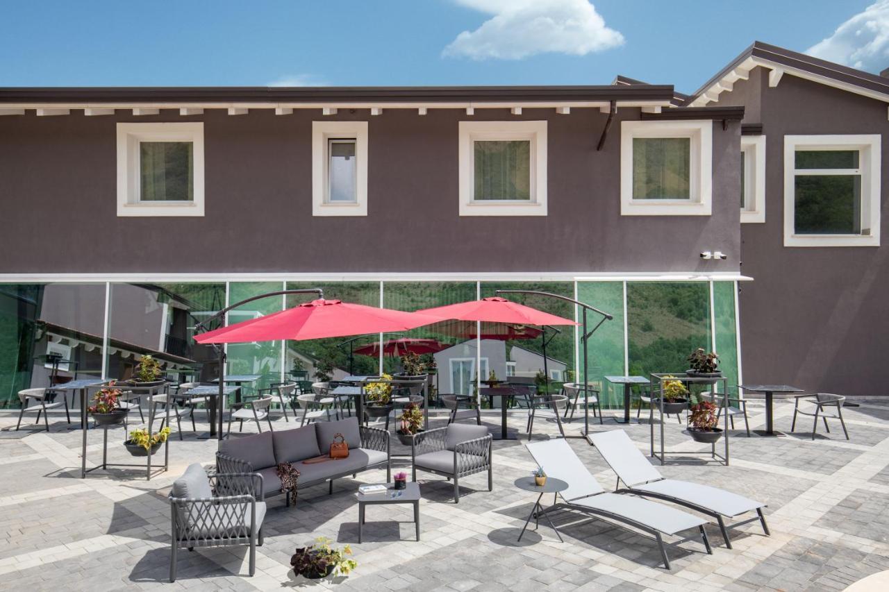 Hotel Della Piana Avezzano Buitenkant foto